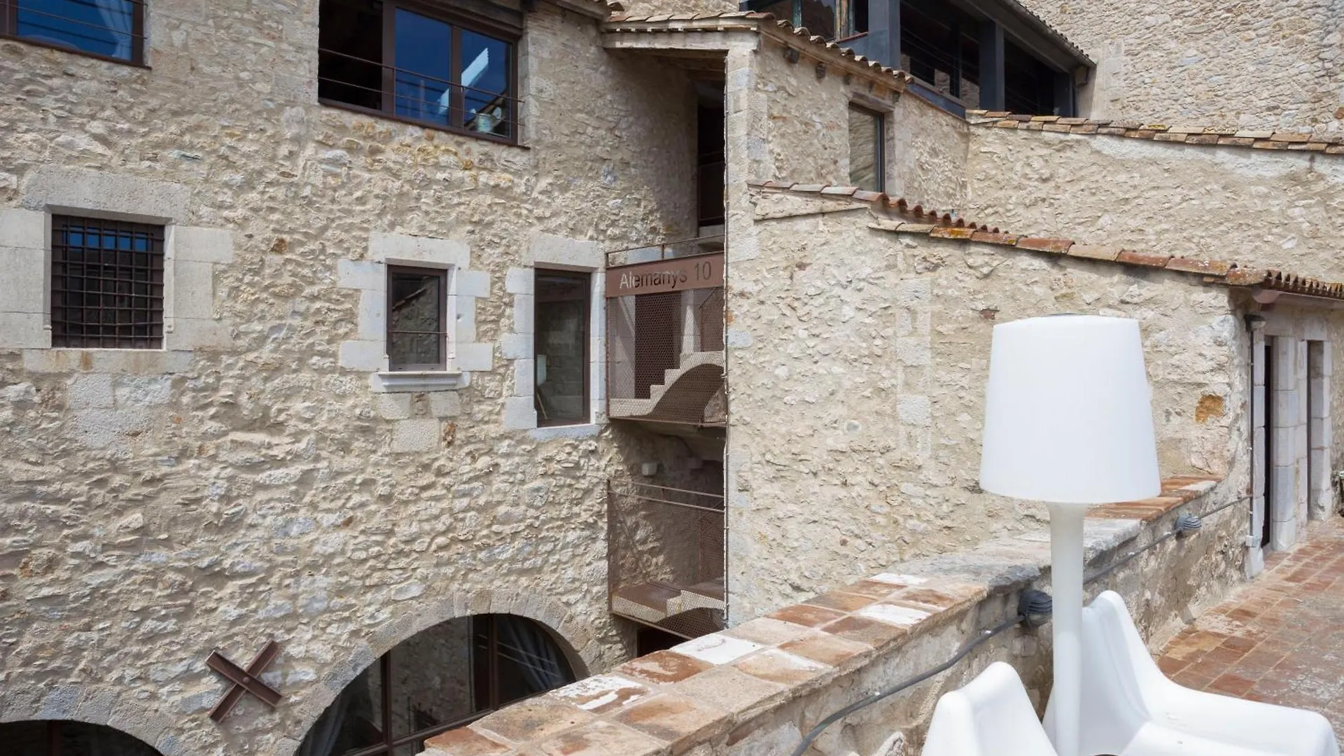 Aparthotel As Palau Dels Alemanys Suites Boutique Monument Gerona