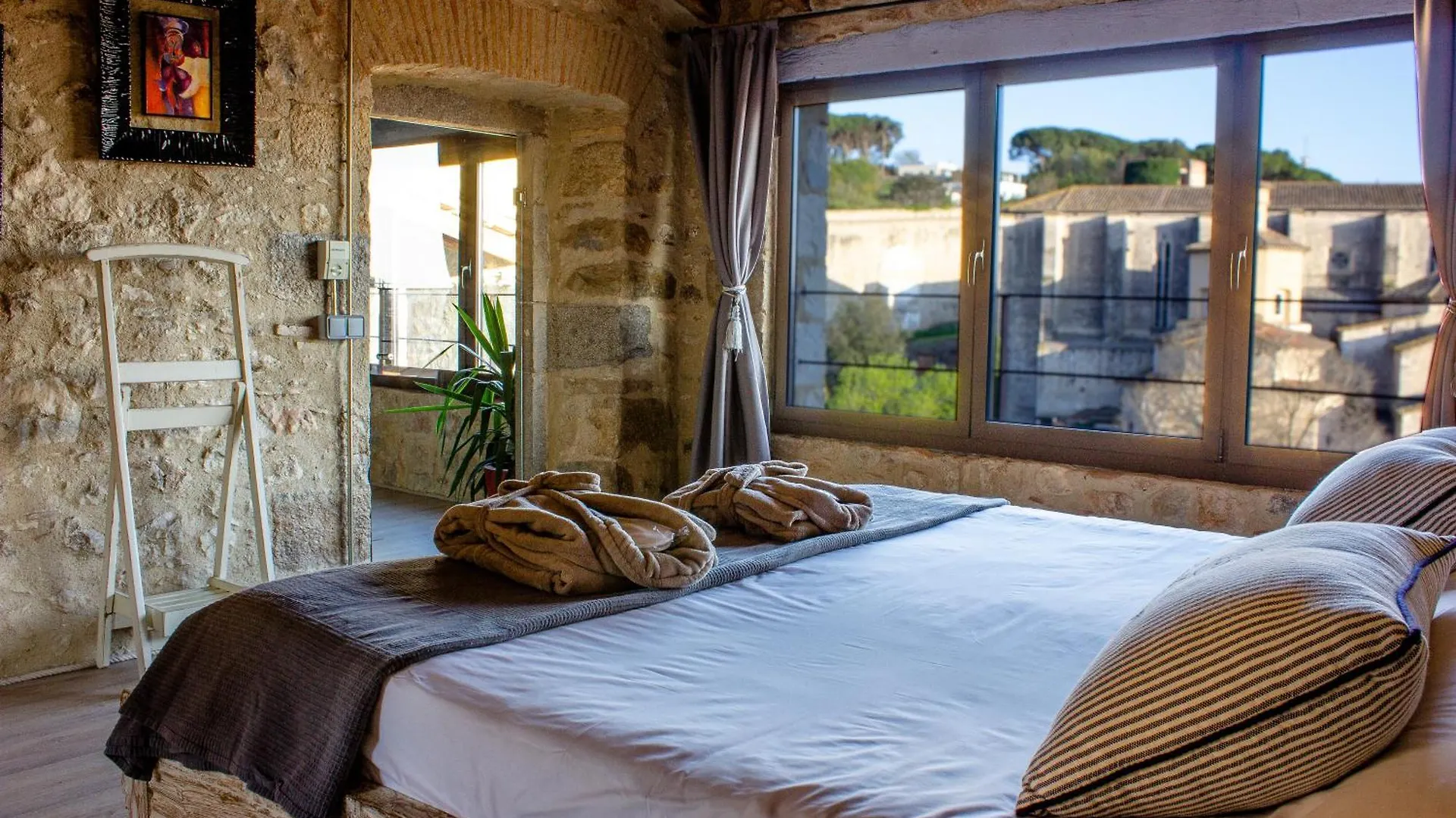 Aparthotel As Palau Dels Alemanys Suites Boutique Monument Girona