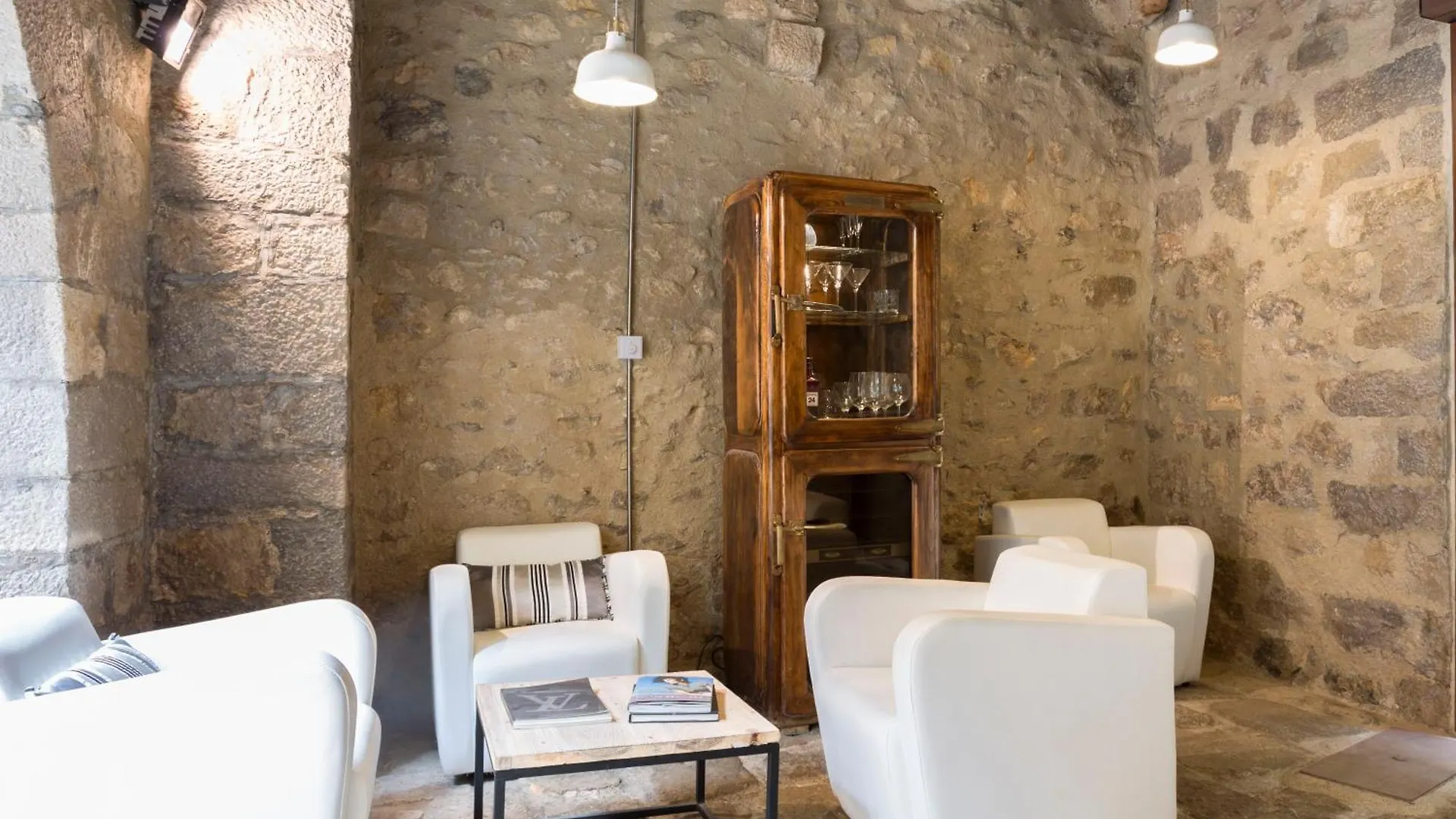 As Palau Dels Alemanys Suites Boutique Monument Gerona