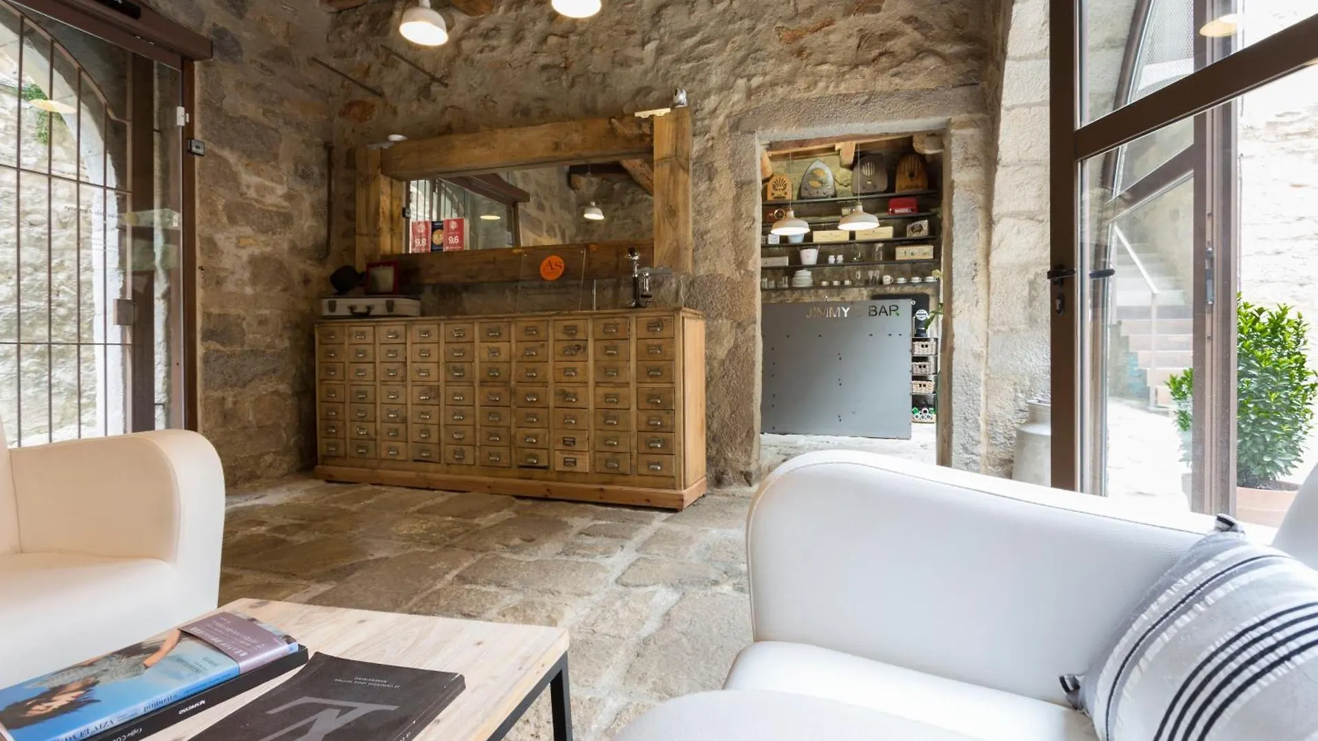 As Palau Dels Alemanys Suites Boutique Monument Girona Spagna