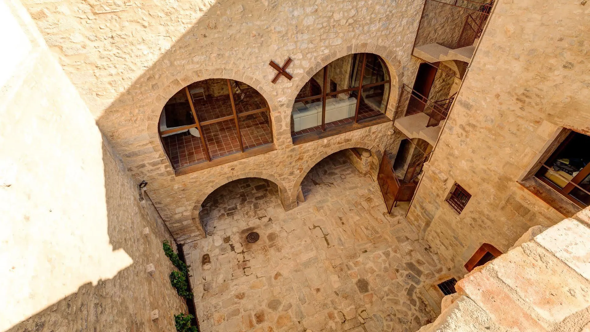 As Palau Dels Alemanys Suites Boutique Monument Girona Aparthotel